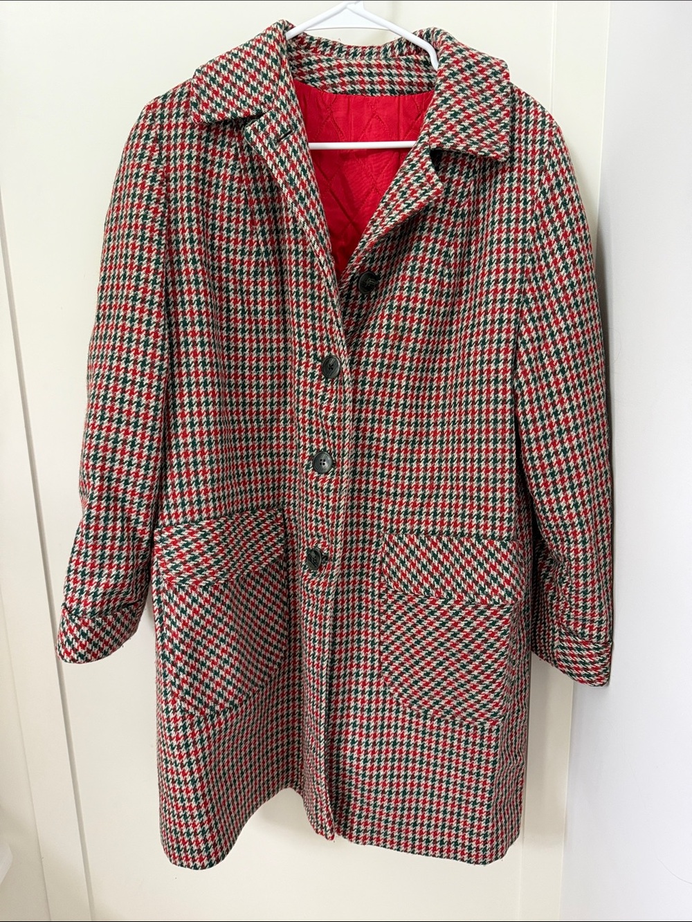 Women’s Vintage Red & Green Houndstooth Coat